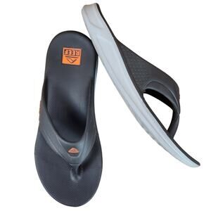 Reef Flip Flops Men's SZ 11 Cushion Bonzer Flip Flop.